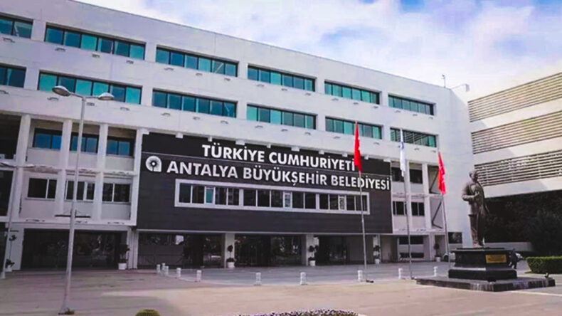 Antalya B&uuml;y&uuml;kşehir Belediyesi'ne Y&ouml;nelik Soruşturmada İddianame Onaylandı