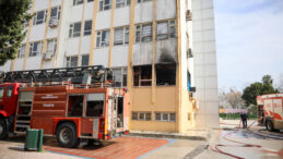 Antalya&rsquo;da İlkokulda Yangın: &Ouml;ğrenciler G&uuml;venli Bir Şekilde Tahliye Edildi