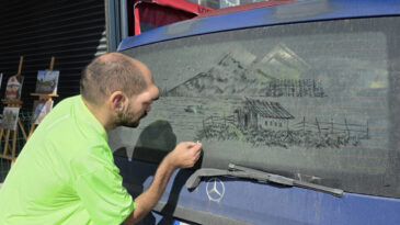 Arabası Kirli Olan Yaşadı! Camdan İstanbul Sil&uuml;eti &Ccedil;ıkıyor