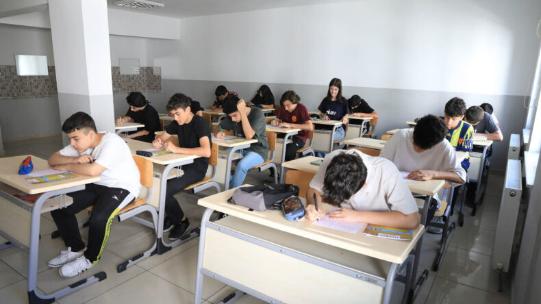 Araştırma: Sınav Stresi Yaşayan Gen&ccedil;leri Bekleyen Tehlike