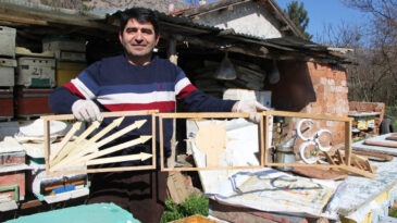 Arıcılıkta Se&ccedil;im Heyecanı: Hangi Parti Kazanacak?