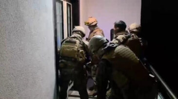 Aşk B&uuml;y&uuml;s&uuml; Operasyonu: 19 G&ouml;zaltı