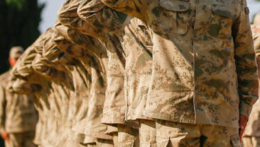 Askerlere Uyuşturucudan Tutuklama Talebi