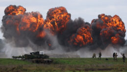 Avrupa'nın Endişesi: Rusya Savaş Sim&uuml;lasyonunda NATO'yu 15 Bin Askerle &Ccedil;&ouml;kertti