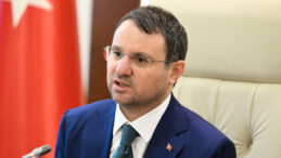 Bakan G&uuml;rlek Sosyal Medya D&uuml;zenlemesini A&ccedil;ıkladı: 'Yazı Yayınlayacaksa Kimliği Doğru Olacak'