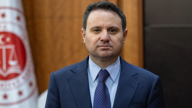 Bakan G&uuml;rlek'in A&ccedil;ıklamalarına 80 Barodan Ortak Tepki