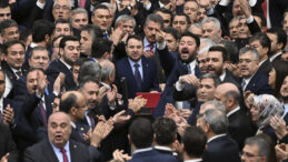 Bakan G&uuml;rlek&rsquo;ten Yemin T&ouml;renine Dair A&ccedil;ıklama