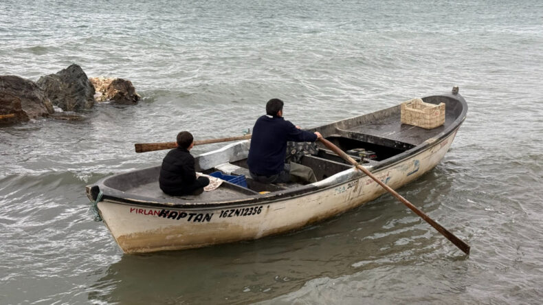 Balık&ccedil;ı Ağlarından &Ccedil;ıkan Gizem: İznik G&ouml;l&uuml;'nde K&uuml;p Bulundu