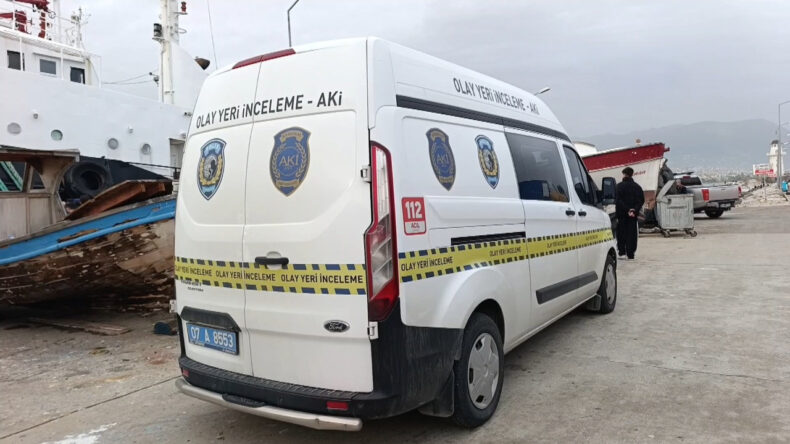 Balık&ccedil;ı Barınağında Ş&uuml;pheli &Ouml;l&uuml;m