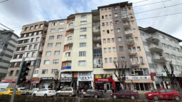 Baz İstasyonunu Tamir Ederken 7. Kattan D&uuml;şen İş&ccedil;i Hayatını Kaybetti