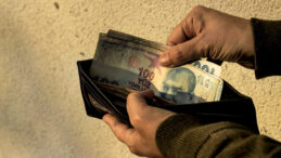 BES AR: A&ccedil;lık sınırı 43 bin lirayı aştı