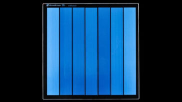 Bu cam par&ccedil;asına 2 milyon kitaba eşdeğer veri sığabiliyor