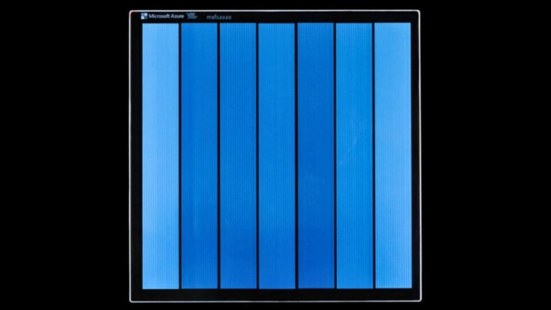 Bu cam par&ccedil;asına 2 milyon kitaba eşdeğer veri sığabiliyor