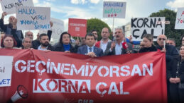 Bursa'da "Ge&ccedil;inemiyorsan Korna &Ccedil;al" Eylemi