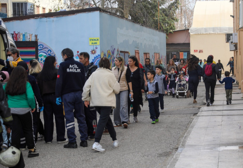 Vali Hüsnü Tuğlu İlkokulu Yangın