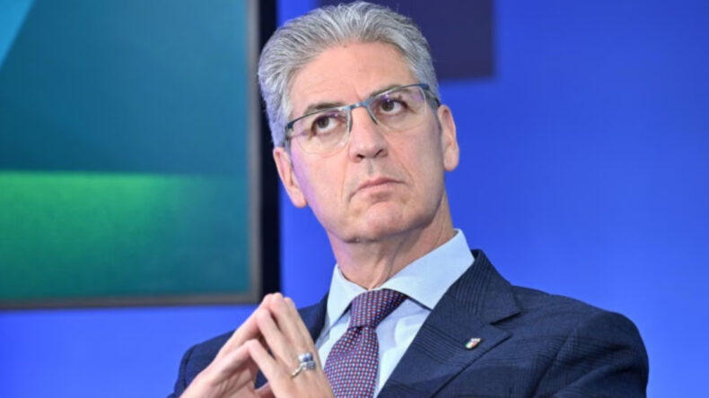 Canlı Yayında Hatalar: Spor Direkt&ouml;r&uuml; G&ouml;revini Bıraktı