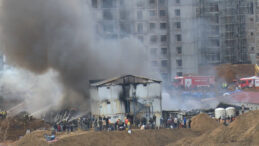 İş&ccedil;i konteynerleri alevlere teslim oldu