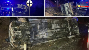 İş&ccedil;i Servisi Şarampole Devrildi: 17 Kişi Yaralandı