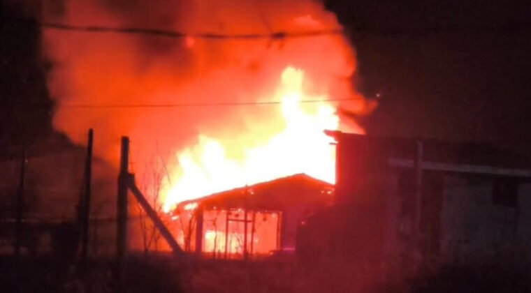 &Ccedil;orum&rsquo;da Bağ Evinde Yangın