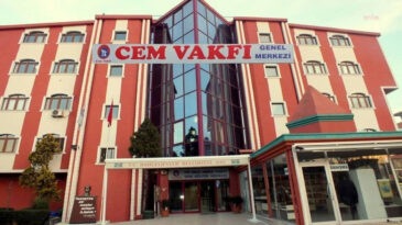 Cem Vakfı Laiklik &Uuml;zerine A&ccedil;ıklama Yaptı