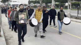 Cenazesi Davul-Zurnayla Uğurlandı