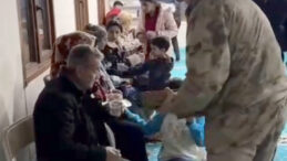 Depremzedelerin &Ccedil;ilesi Bitmiyor: 60 Kişi Tahliye Edildi