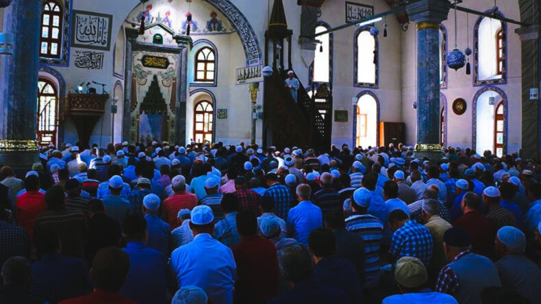 Diyanet, Yapay Zeka ile Fetva Vermeye Başlıyor