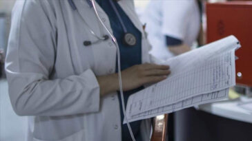Doktorlar R&uuml;şvetten Tutuklandı