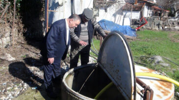 D&uuml;nyanın Tek İnilen Yaylasında Kriz Kapıda