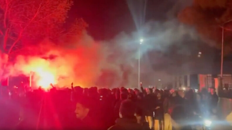 Ege &Uuml;niversitesi &Ouml;ğrencileri Eylemde