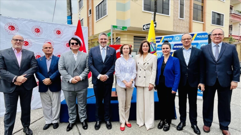 Ekvador'da Atat&uuml;rk Sokağı'nın A&ccedil;ılışı Ger&ccedil;ekleşti