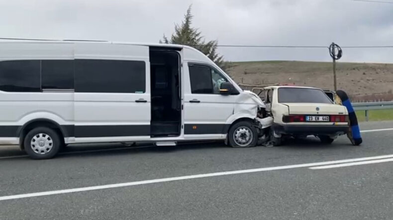 Elazığ'da Feci Kaza: Yaralılar Bulunuyor