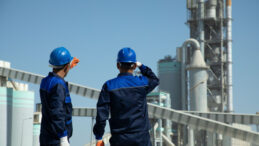 Enerji Devleri Yunanistan'da Doğal Gaz Arayışında