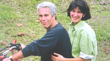 Epstein'in Sağ Kolu Maxwell'in Basın Kartına Sahip Olduğu Ortaya &Ccedil;ıktı