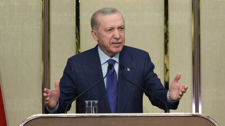 Erdoğan: Her oyunu bozacak, her komployu boşa &ccedil;ıkaracak hazırlığımız var