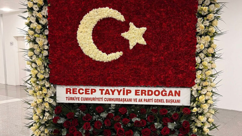Erdoğan'dan Bah&ccedil;eli'ye 57 G&uuml;l