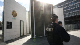 Eski Bakan Jack Lang'ın Ofisine Epstein Baskını