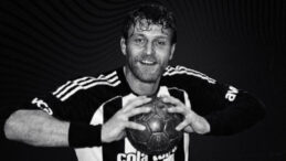 Eski milli hentbolcu G&ouml;khan Aksu, hayatını kaybetti