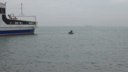 Feribot İskelesinde Şok Olay: Vatandaşlar Fark Etti, Deniz Polisi M&uuml;dahale Etti