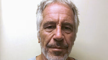 Fransa Basınında Epstein Skandalı G&uuml;ndemde
