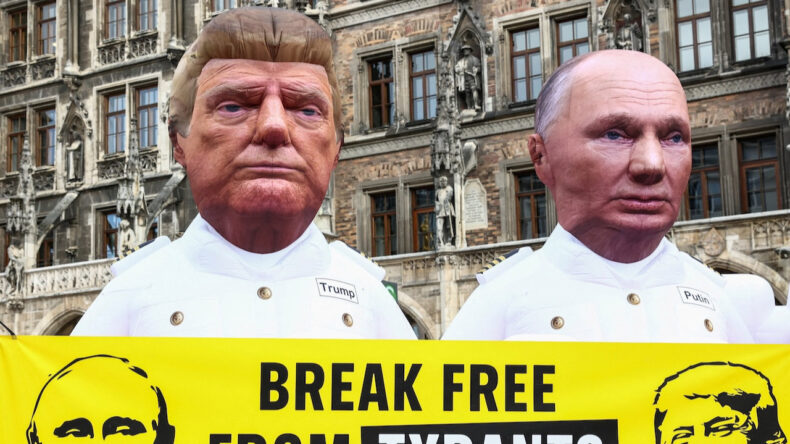 Greenpeace'ten Trump ve Putin'in Yer Aldığı Eylem