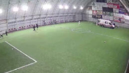 Halı Sahada Kalp Krizi Ge&ccedil;irip Hayatını Kaybetti