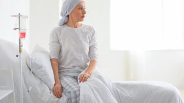 Her 5 &Ouml;l&uuml;mden Biri Kanser: Uzmanlardan Hayati Uyarı