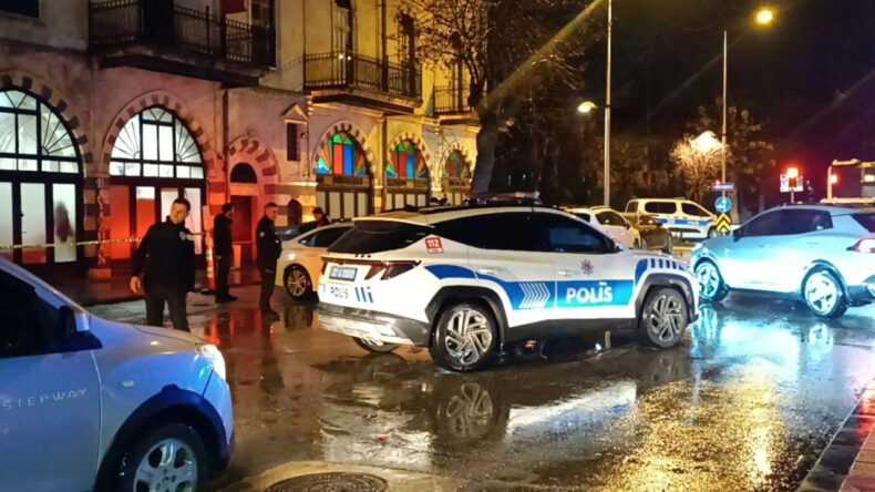 Hesap Tartışması Sonrası L&uuml;ks Restorana Silahlı Saldırı