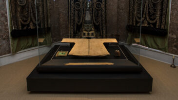 Hırka-i Şerif Ziyarete A&ccedil;ılıyor! İşte Tarih ve Saatler