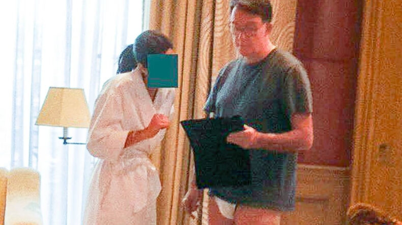 İngiltere'de Epstein Skandalı: İstifa Dalgası S&uuml;r&uuml;yor