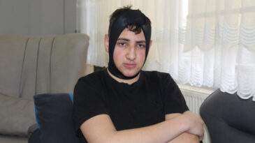 İşler &Ccedil;ığrından &Ccedil;ıkıyor: Beden Dersinde Tartıştılar, Dehşeti Yaşattılar