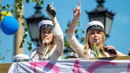 İsve&ccedil; Euro'ya Ge&ccedil;işi D&uuml;ş&uuml;n&uuml;yor