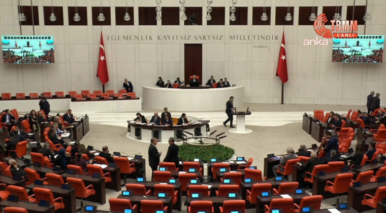 İYİ Parti ve CHP'nin Otoyol ve K&ouml;pr&uuml; &Ouml;nerisi Reddedildi