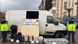 Jandarmadan Ka&ccedil;an Minib&uuml;sten 27 Ka&ccedil;ak G&ouml;&ccedil;men &Ccedil;ıktı